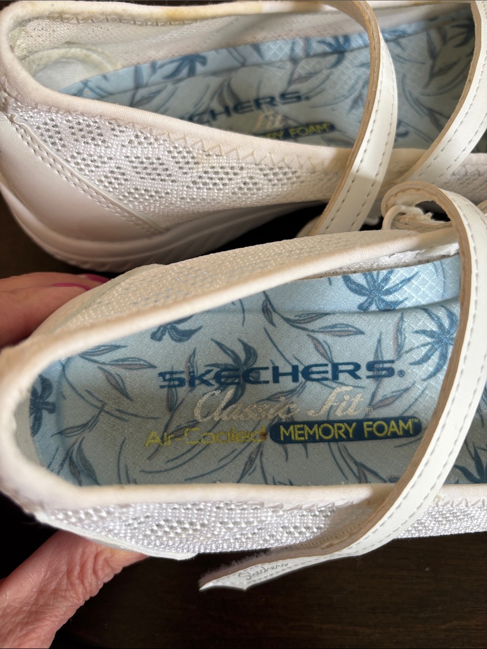 Skechers White Be-Lux Airy Winds Mary Jane’s Size 7 1/2 - Picture 3 of 10